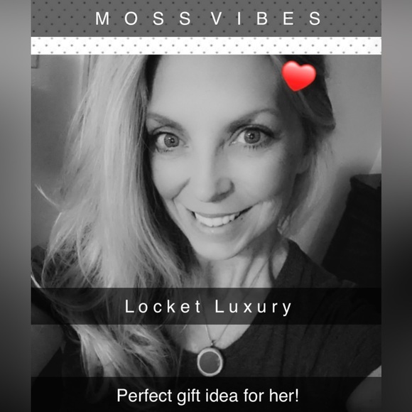 Eternal Moss Locket Pendant Necklace- Purple - Picture 5 of 7